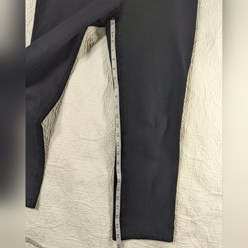 Chico's So Slimming Stretch Ankle/Cropped‎ Pant Black Size 0.5 (Sm 6) - Picture 7 of 15
